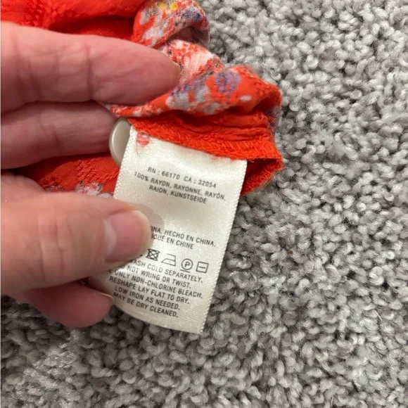 Maeve by Anthropologie Hansley Coral Floral Blouse - Picture 4 of 4